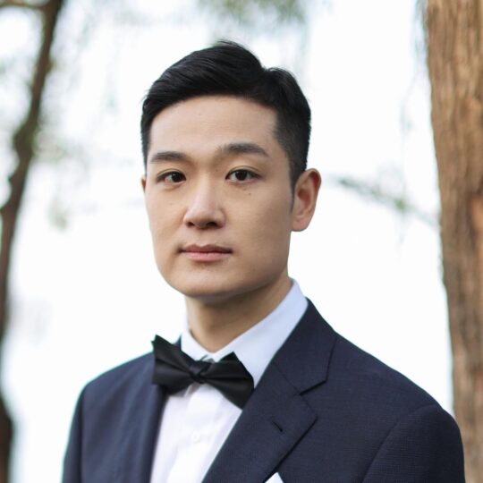 Portrait of Muyuan Li